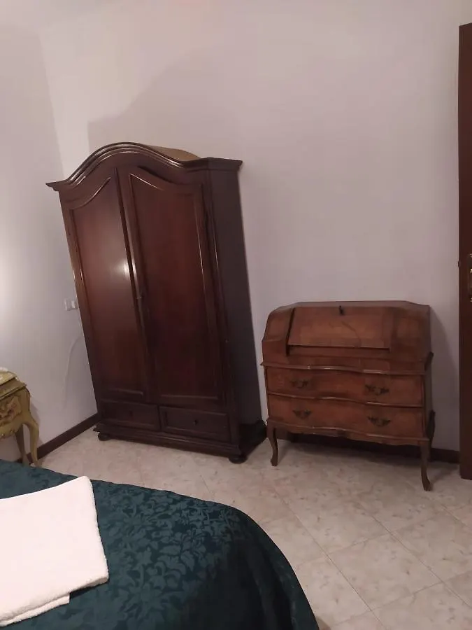 Alojamento de Acomodação e Pequeno-almoço Cà Isabella Acomodação com café da manhã Veneza